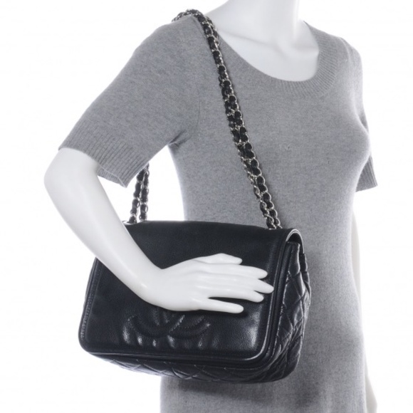 Authentic CHANEL Caviar Large Timeless CC Flap Shoulder Bag Black - Picture 4 of 16